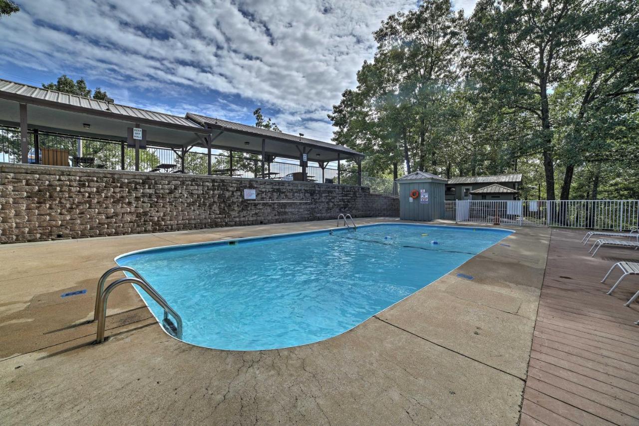 Inviting Branson West Condo With Pool Access Exterior foto